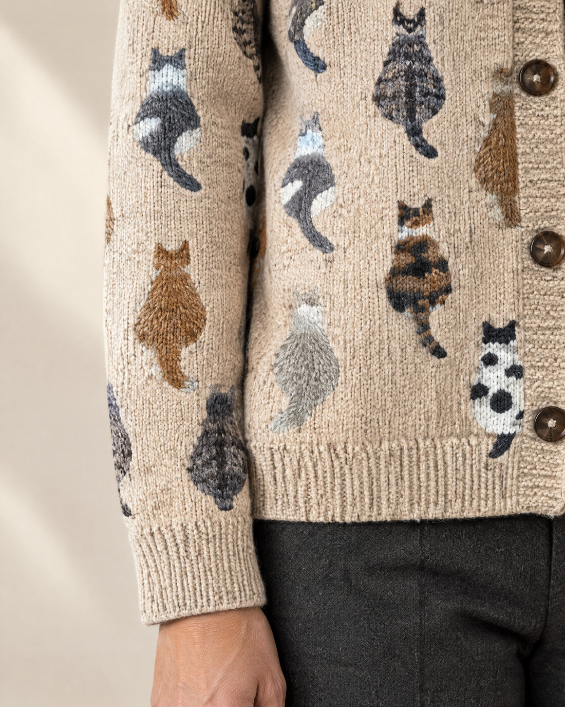 Cat Motif Button Cardigan