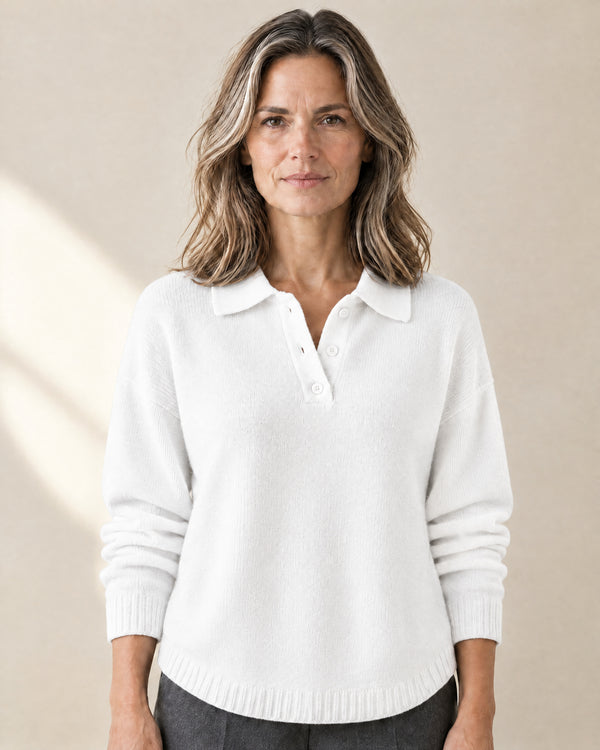 Curved-Hem Polo Collar Jumper in White