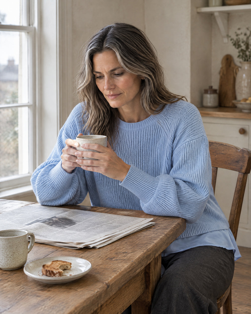 Shirt-Hem Layered Jumper, worn at home