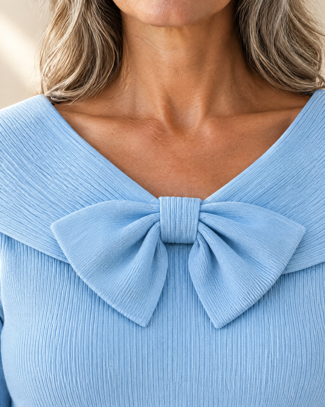 Bow-Collar Knitted Top