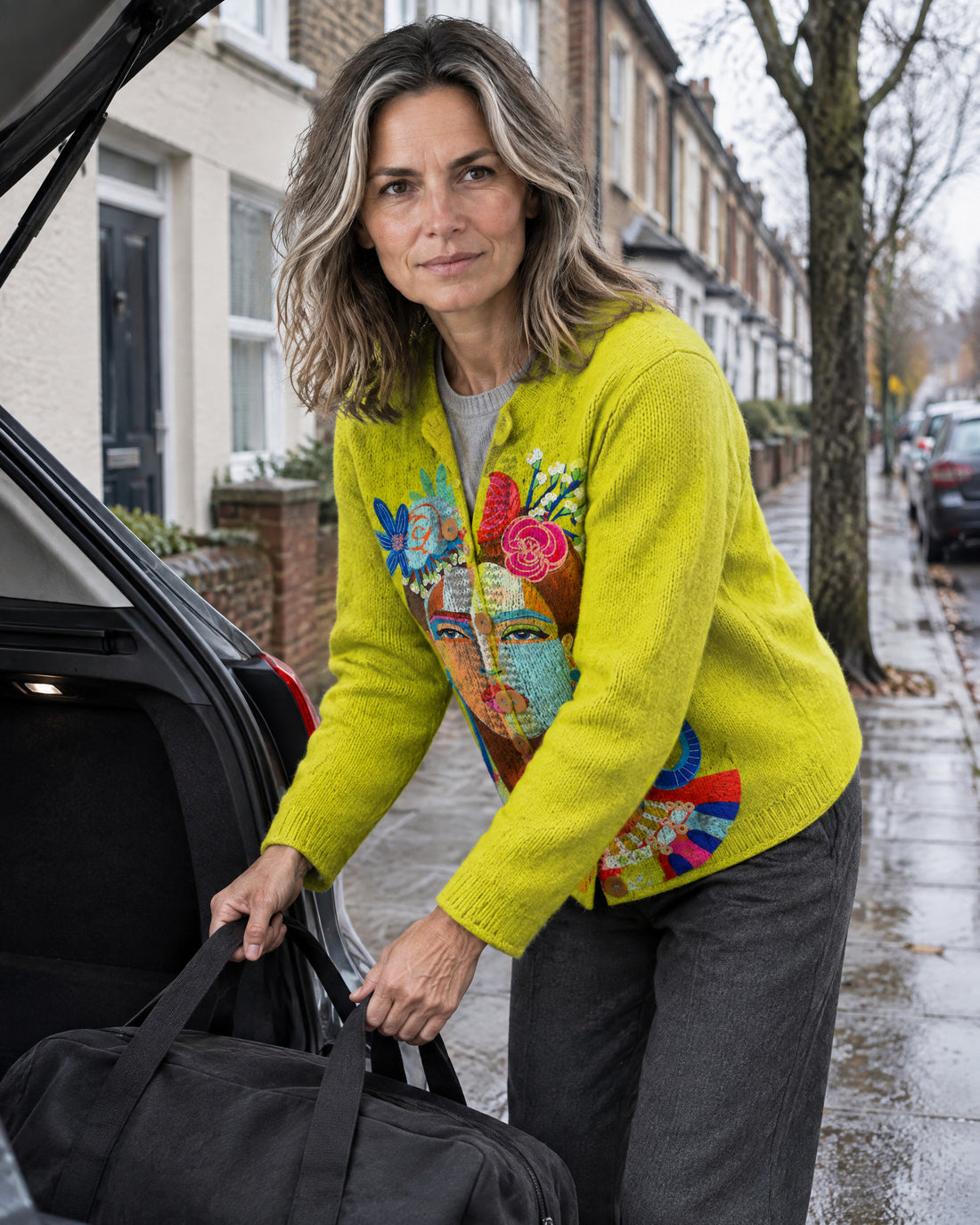 Portrait Print Button Cardigan