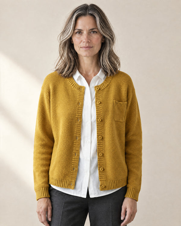 Crew Neck Button-Through Cardigan in Red