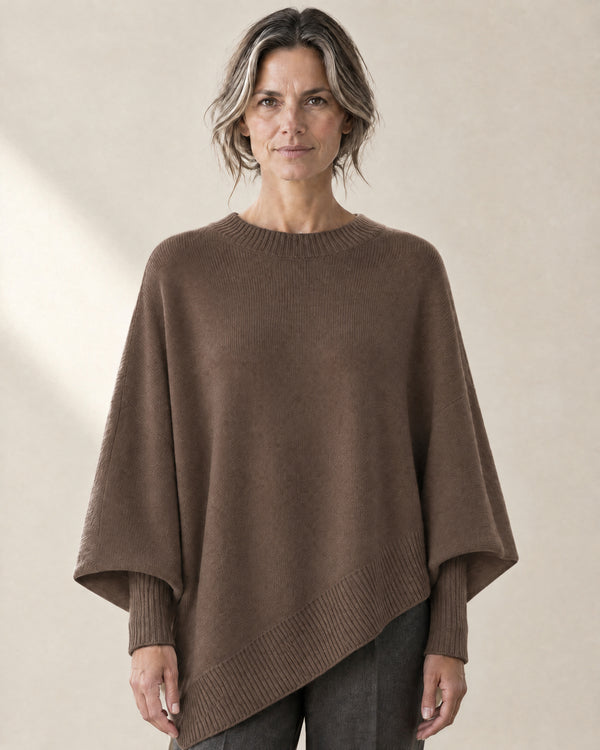 Oversized Poncho Jumper in Brown